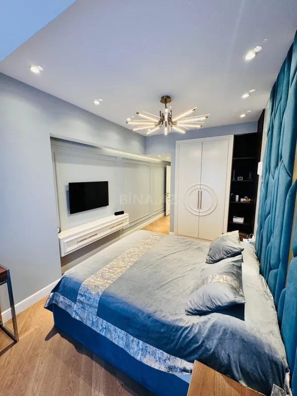 Kirayə verilir 3 otaqlı mənzil 150 m²