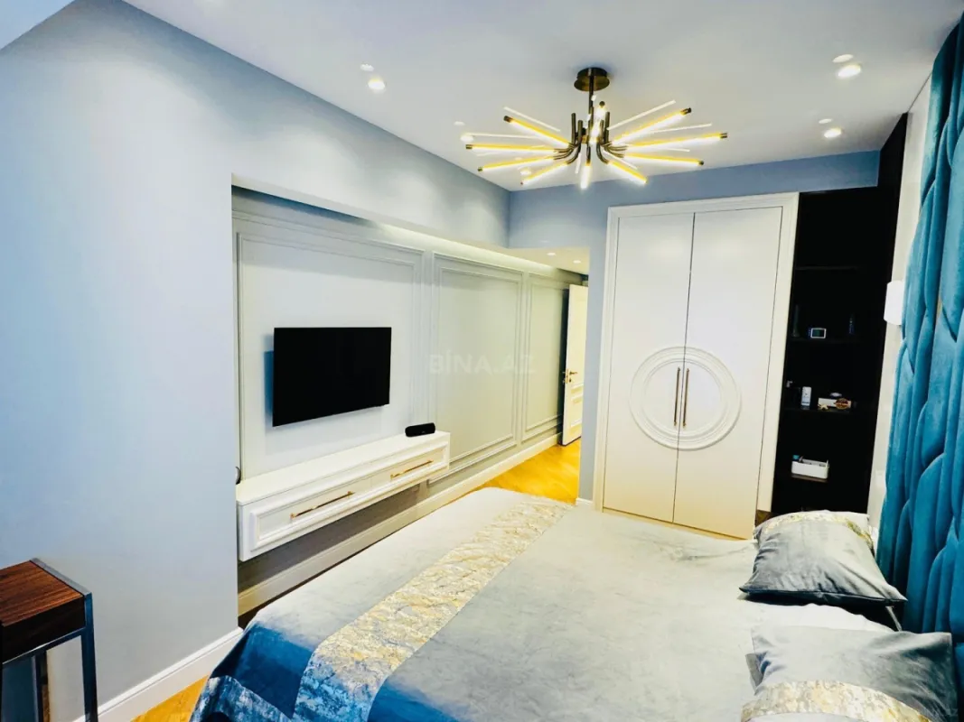 Kirayə verilir 3 otaqlı mənzil 150 m²