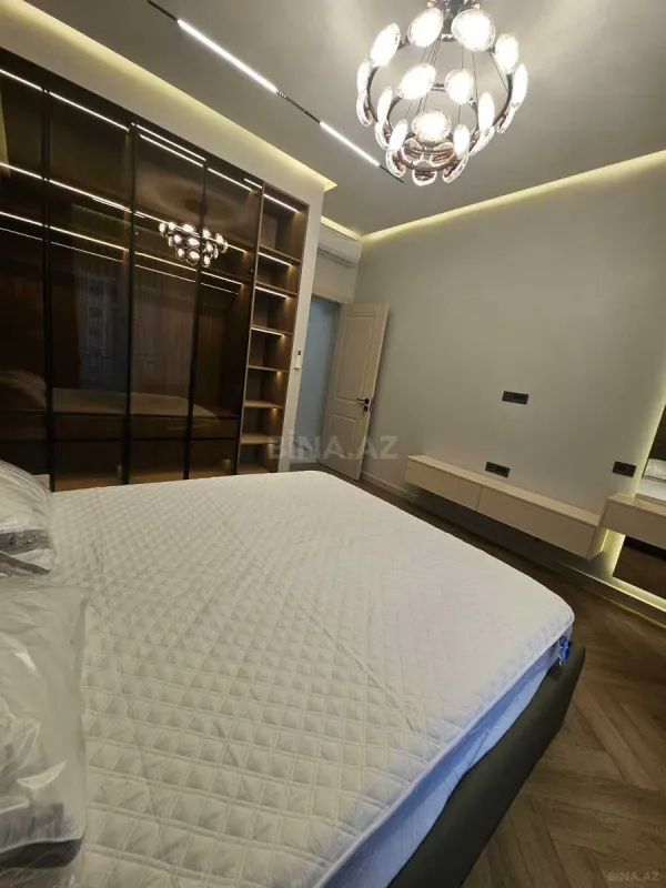 Kirayə verilir 3 otaqlı mənzil 95 m²