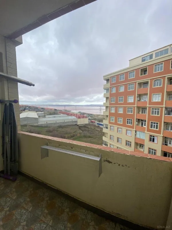Satılır 2 otaqlı mənzil 56 m²