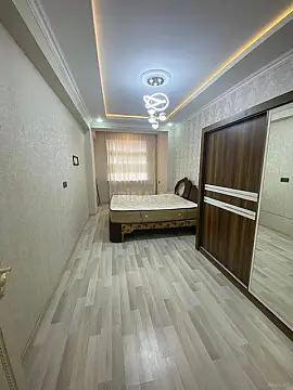 Satılır 2 otaqlı mənzil 56 m²