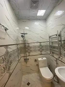 Satılır 2 otaqlı mənzil 56 m²