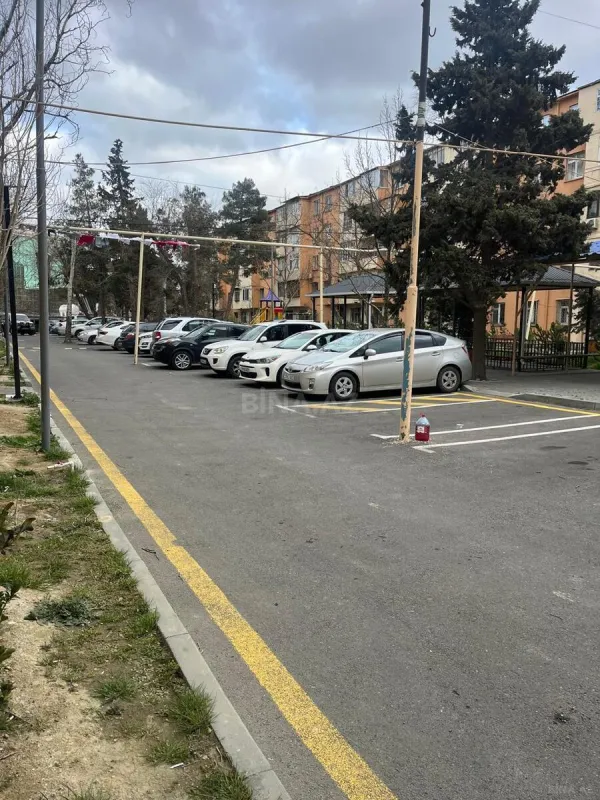 Satılır 2 otaqlı mənzil 42 m²