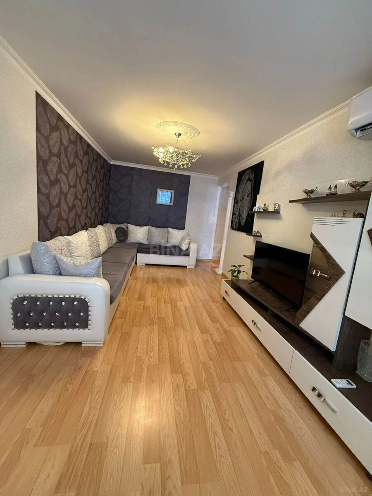 Satılır 2 otaqlı mənzil 55 m²