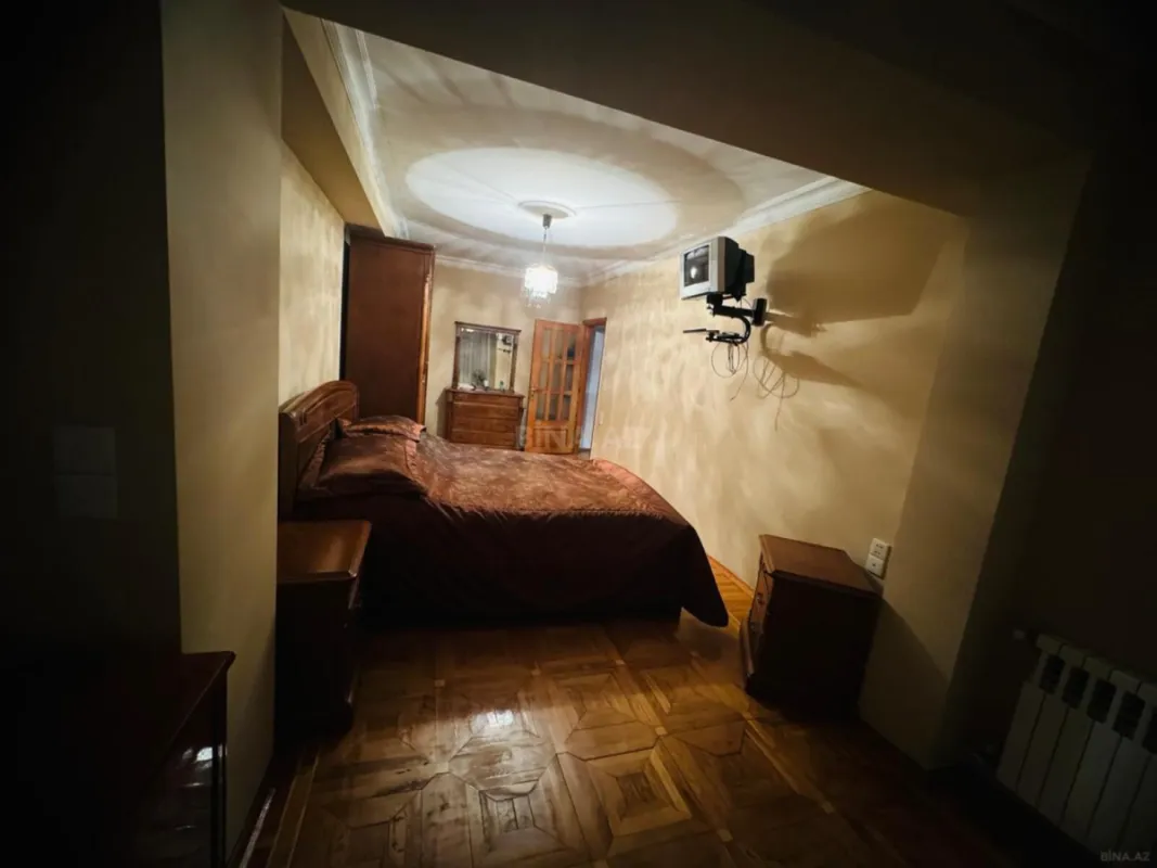 Satılır 3 otaqlı mənzil 100 m²