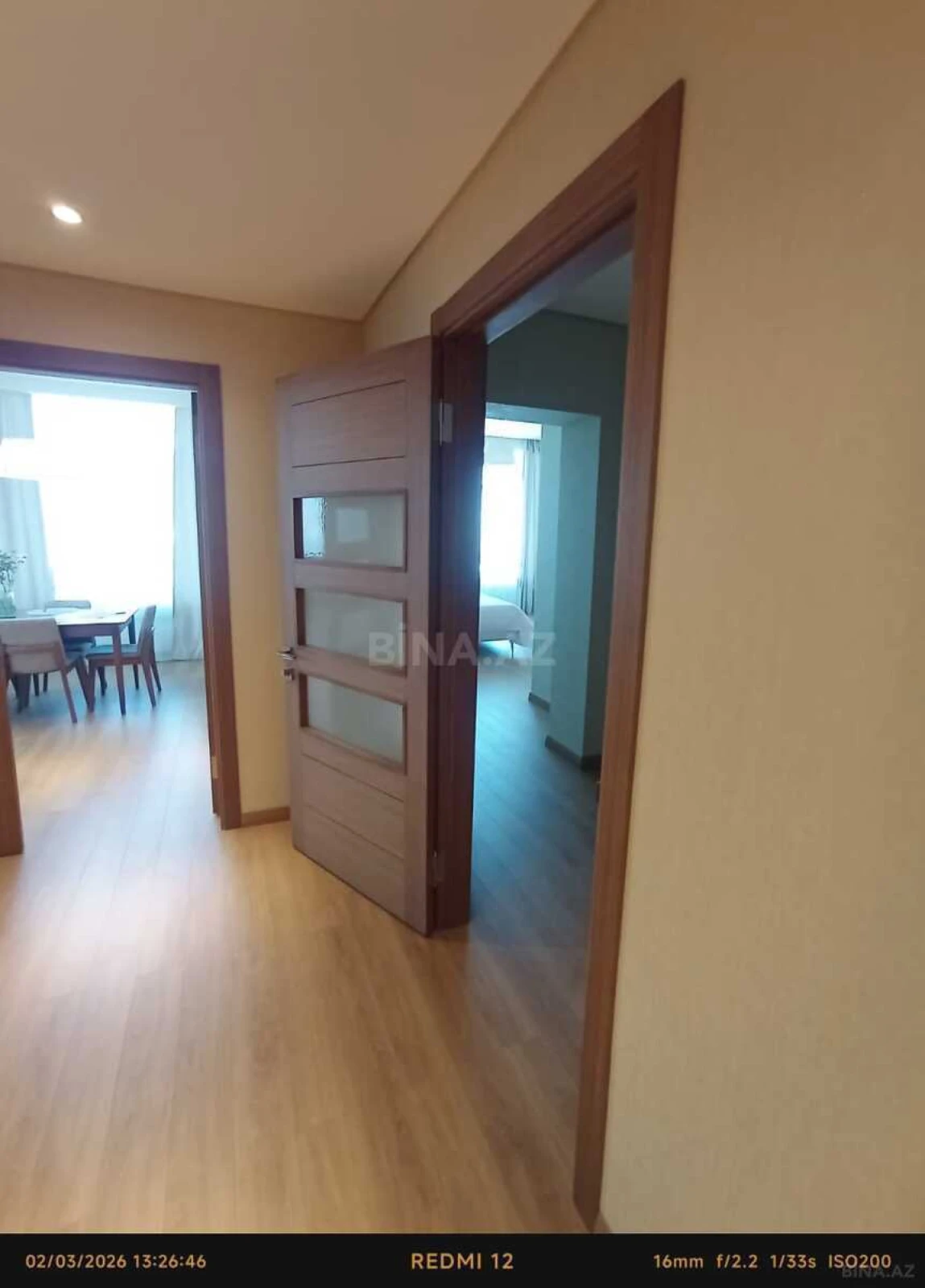 Kirayə verilir 4 otaqlı mənzil 201 m²