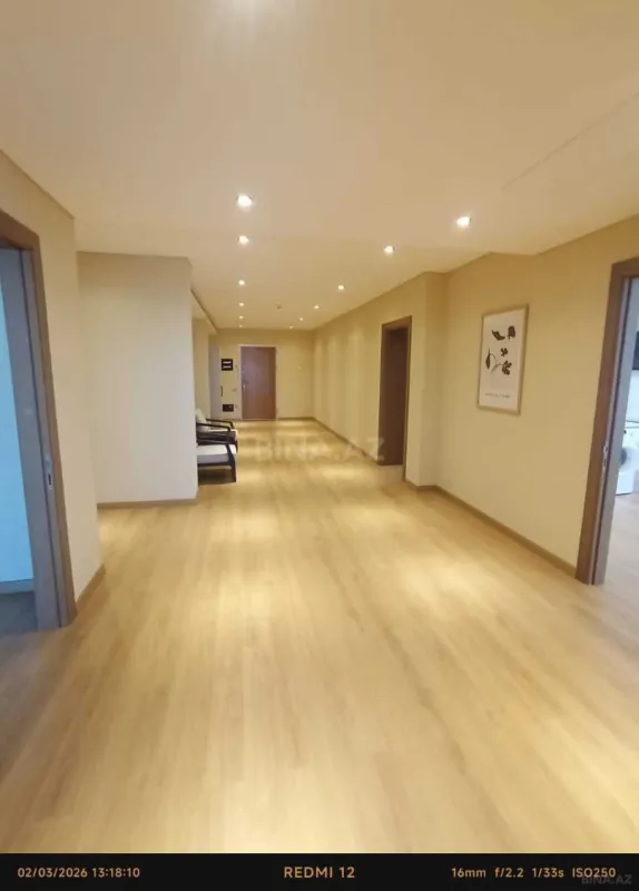 Kirayə verilir 4 otaqlı mənzil 201 m²