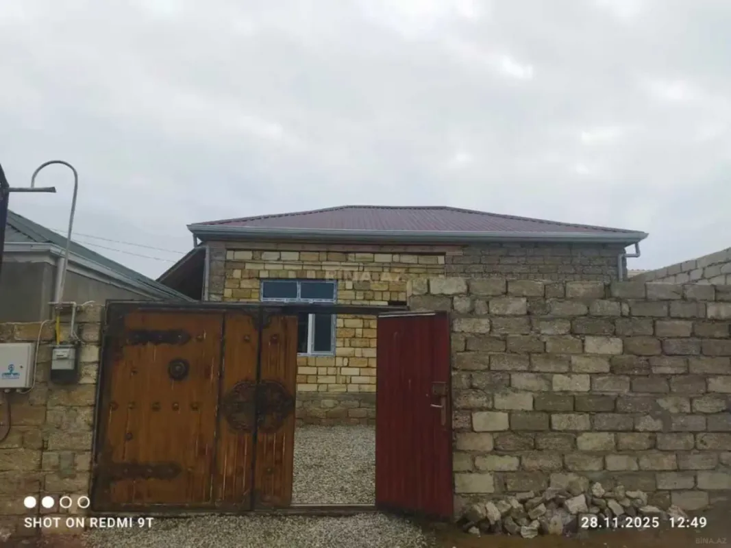 Satılır 3 otaqlı həyət evi 65 m²