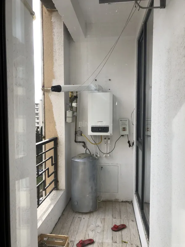 Kirayə verilir 2 otaqlı mənzil 65 m²