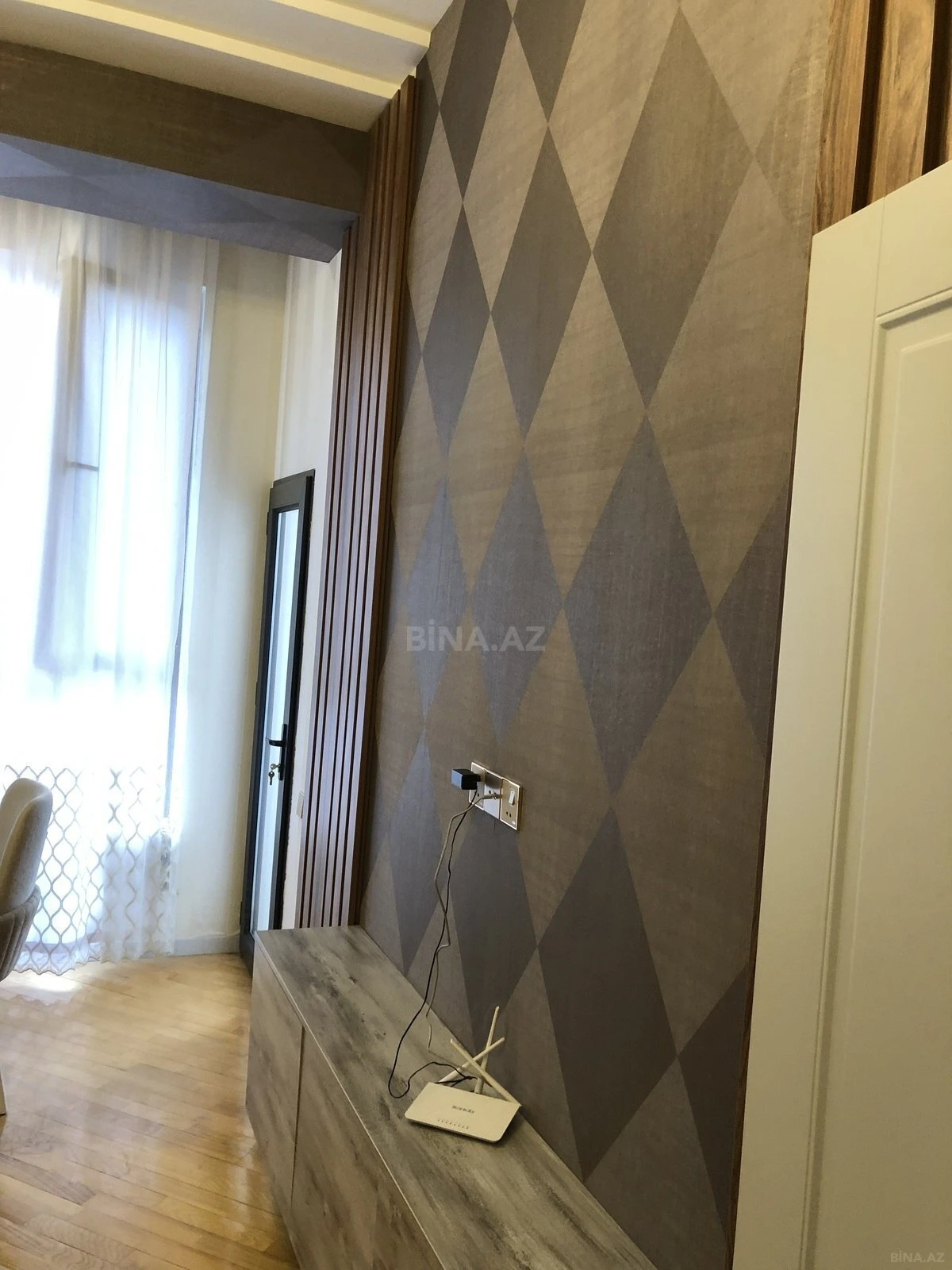 Kirayə verilir 2 otaqlı mənzil 65 m²