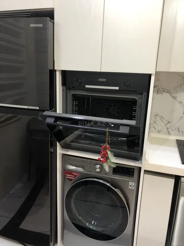 Kirayə verilir 2 otaqlı mənzil 65 m²