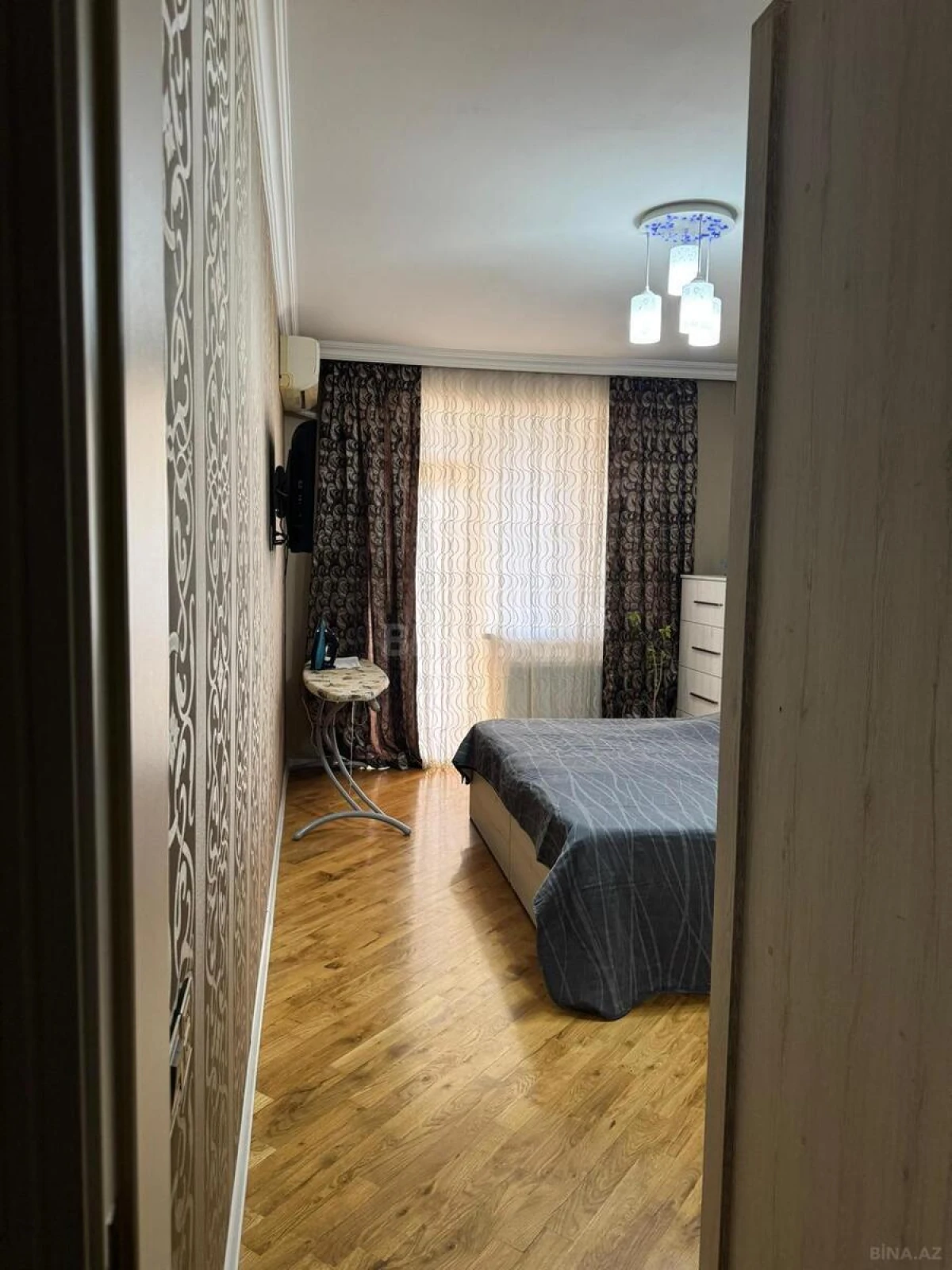 Satılır 3 otaqlı mənzil 115 m²