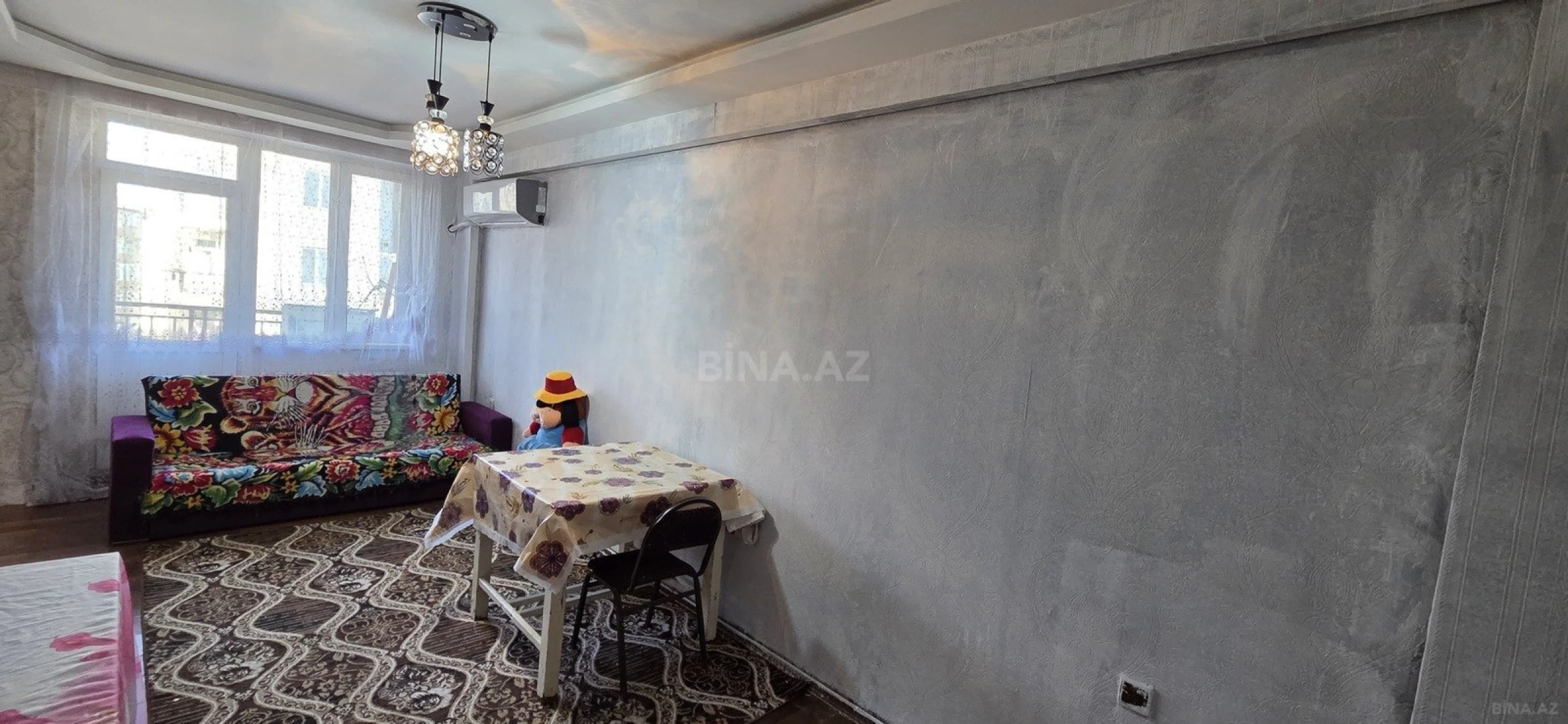 Satılır 2 otaqlı mənzil 55 m²
