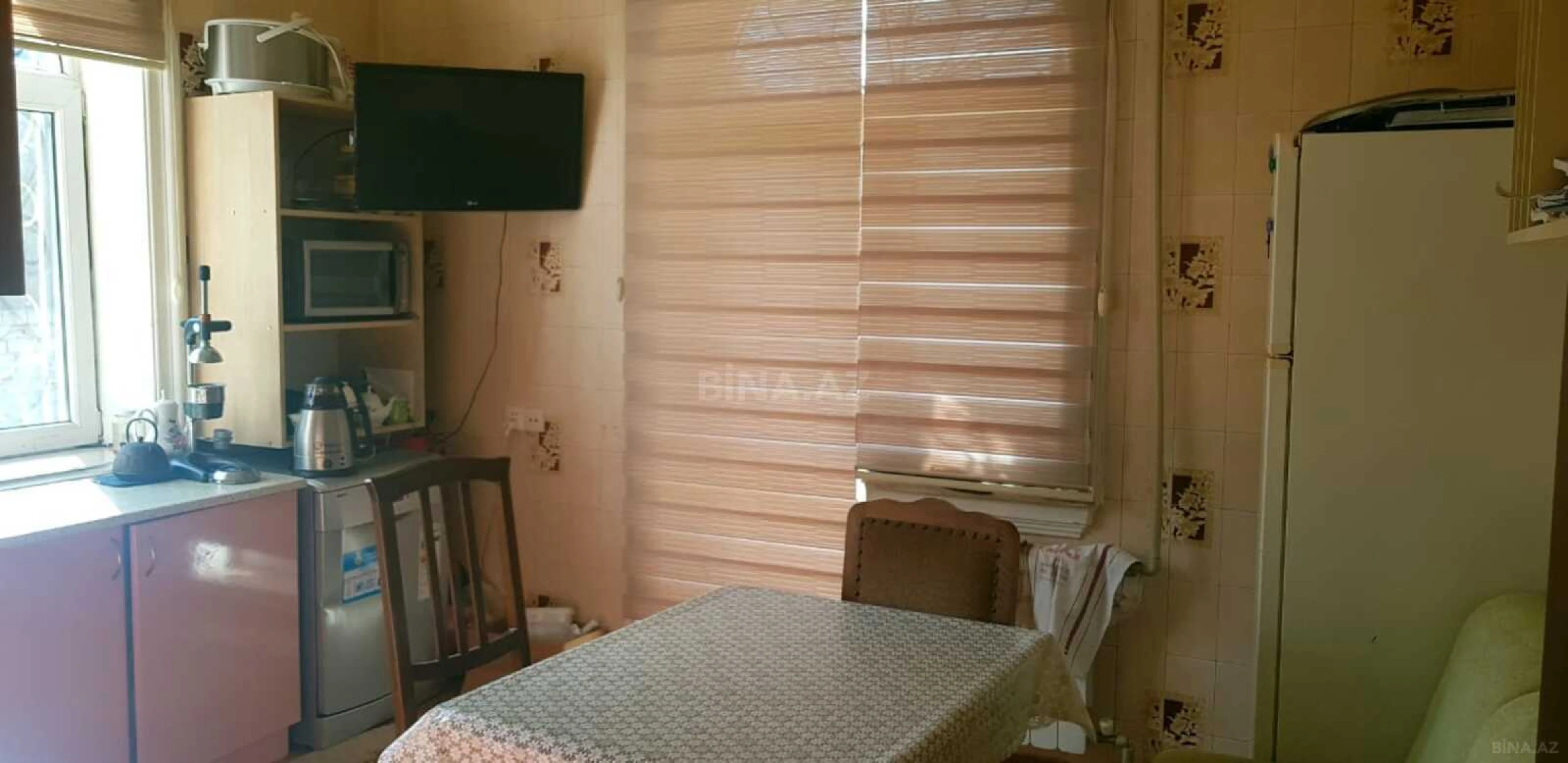 Satılır 6 otaqlı həyət evi 220 m²