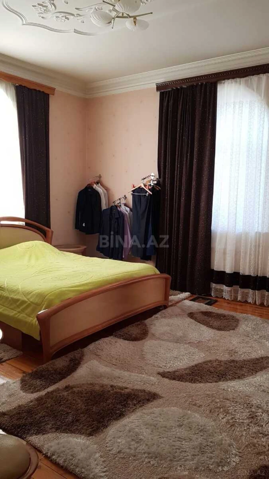 Satılır 6 otaqlı həyət evi 220 m²