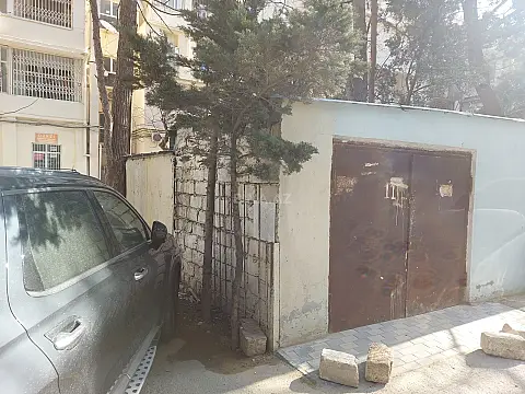 Satılır qaraj 38.7 m²