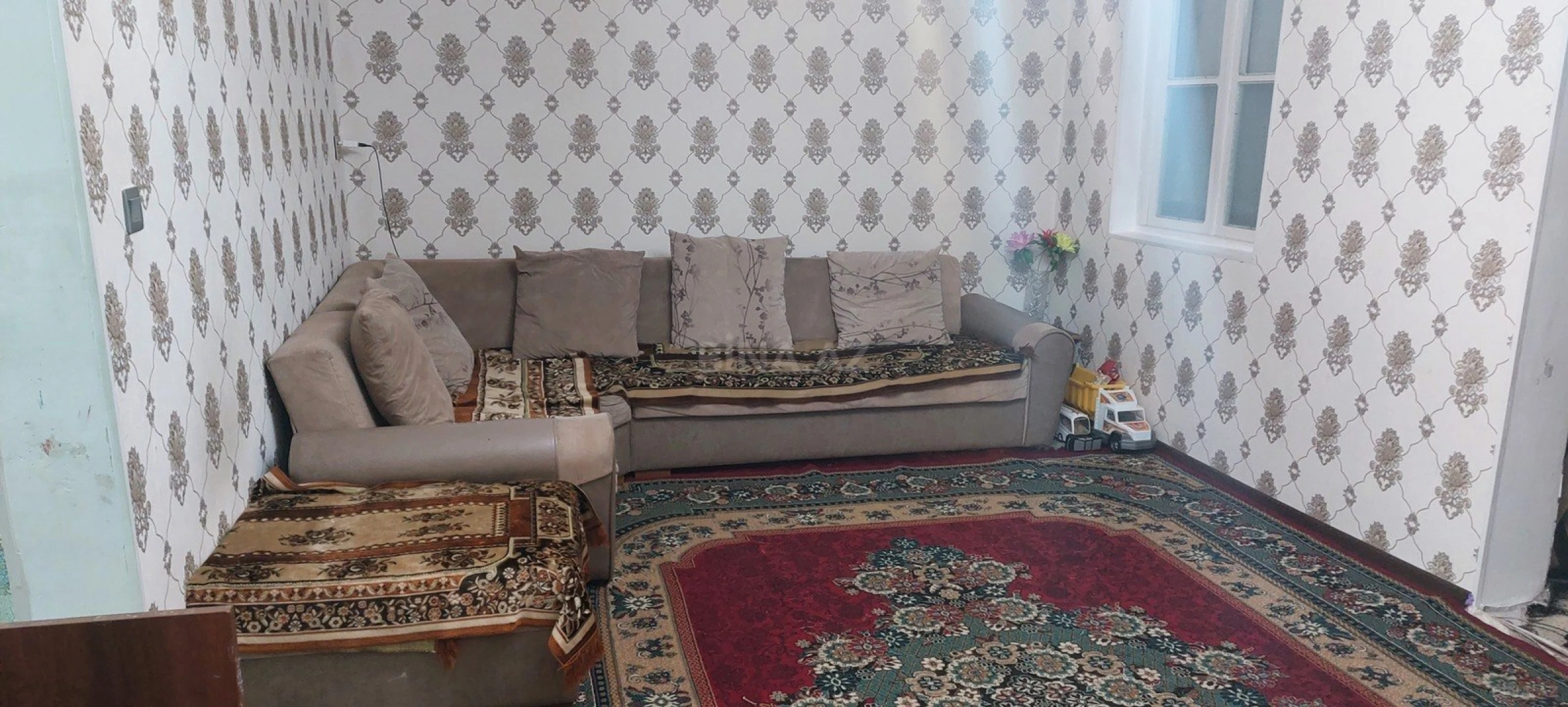 Satılır 4 otaqlı həyət evi 90 m²