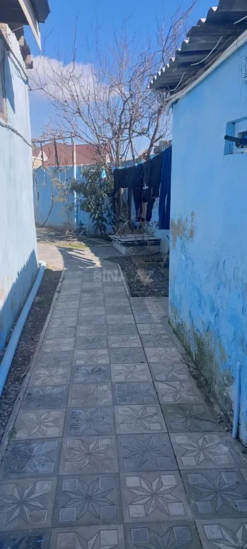 Satılır 4 otaqlı həyət evi 90 m²