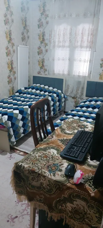 Satılır 4 otaqlı həyət evi 90 m²