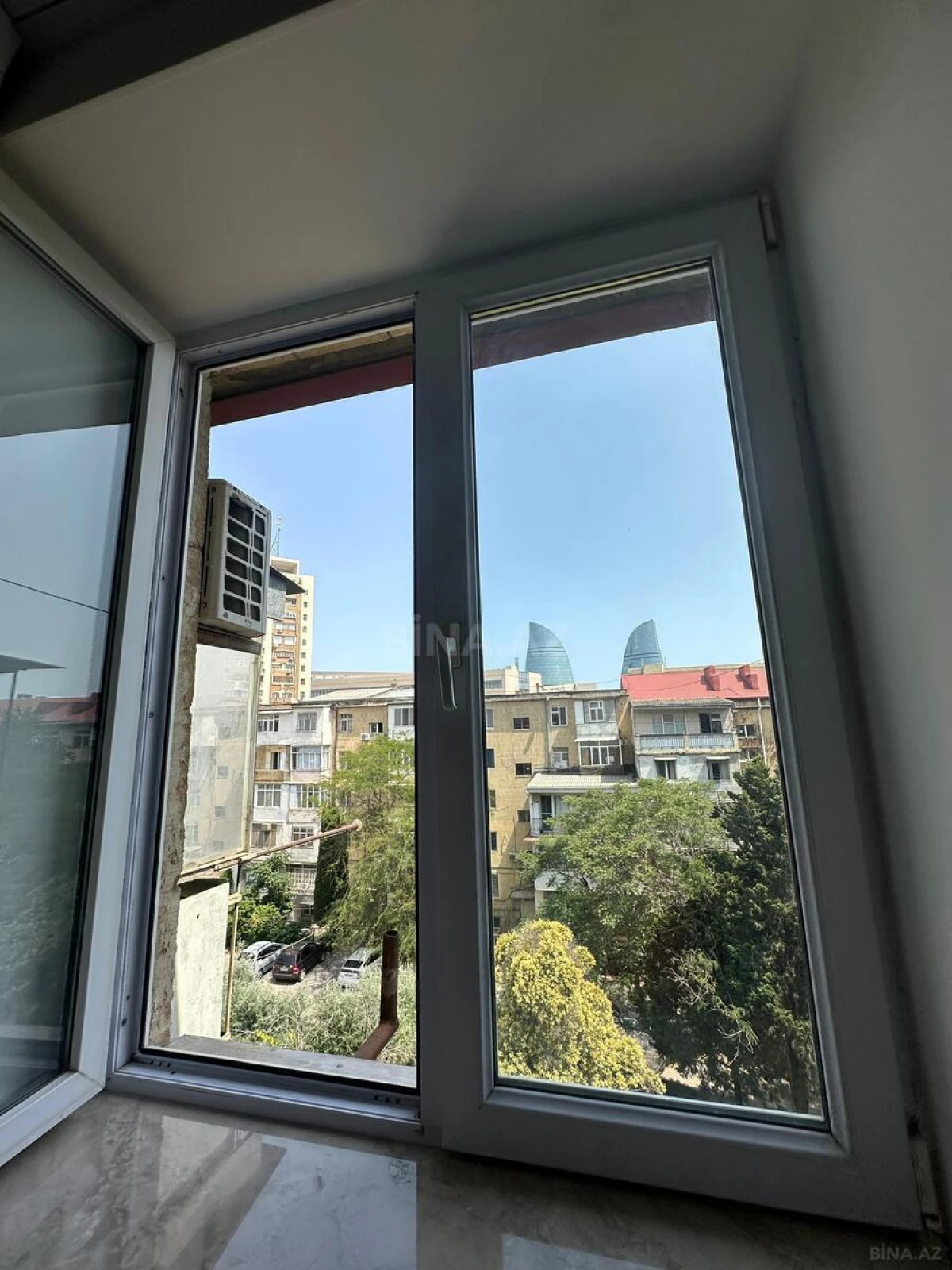 Satılır 2 otaqlı mənzil 46 m²
