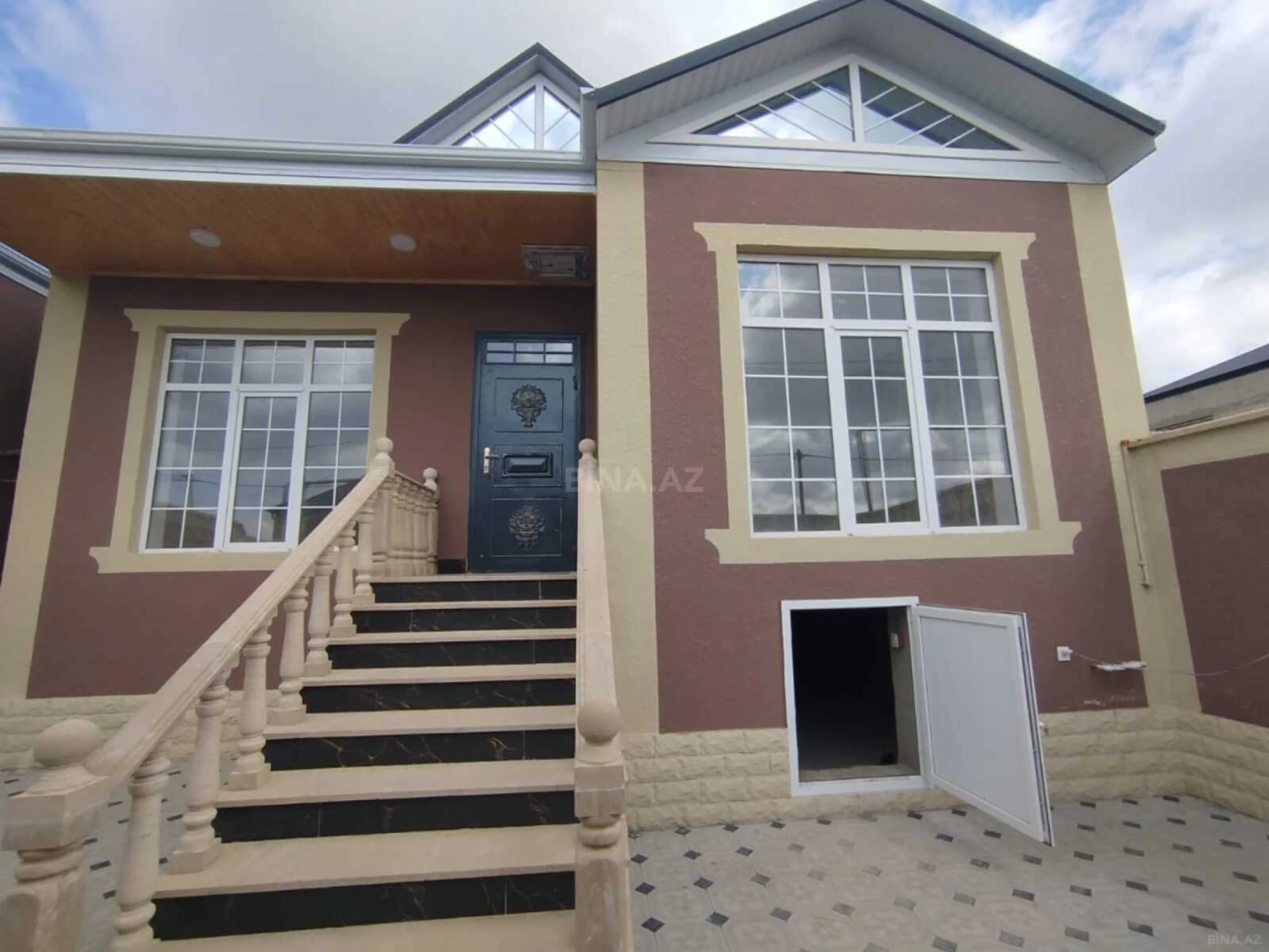 Satılır 3 otaqlı həyət evi 80 m²