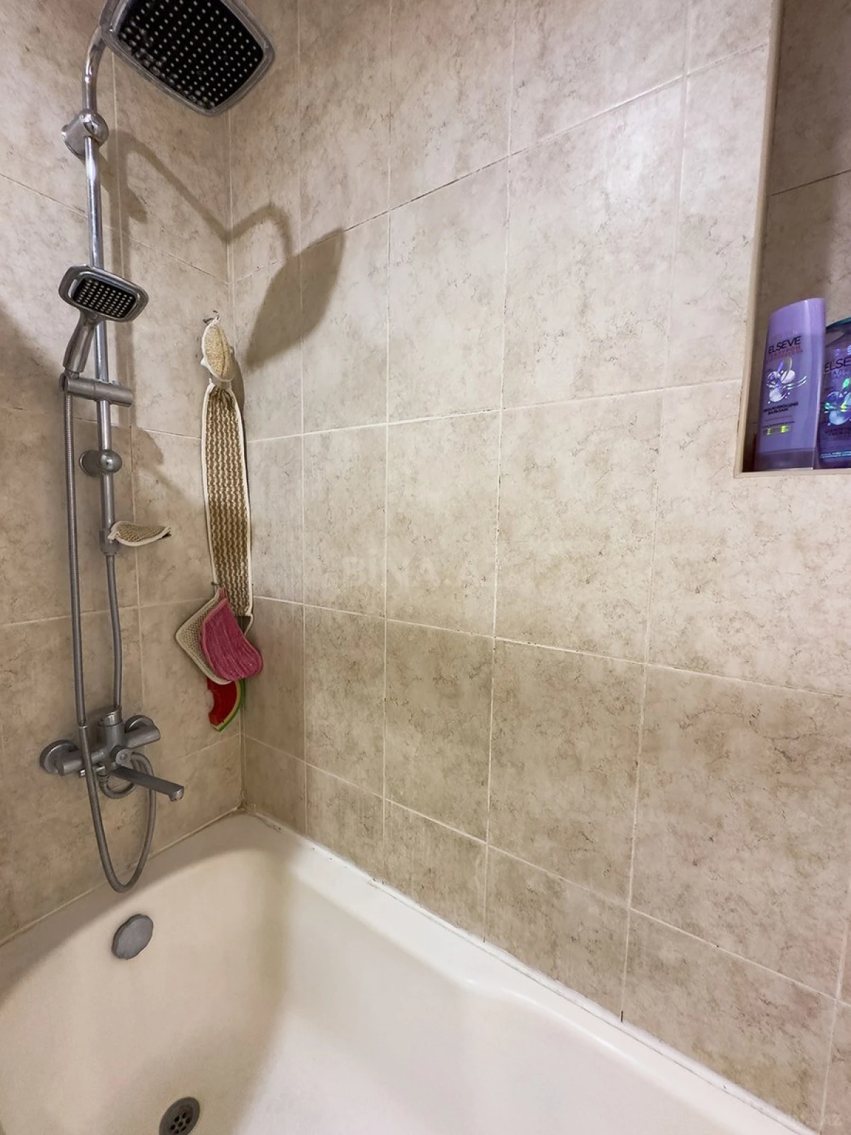 Satılır 2 otaqlı mənzil 47 m²