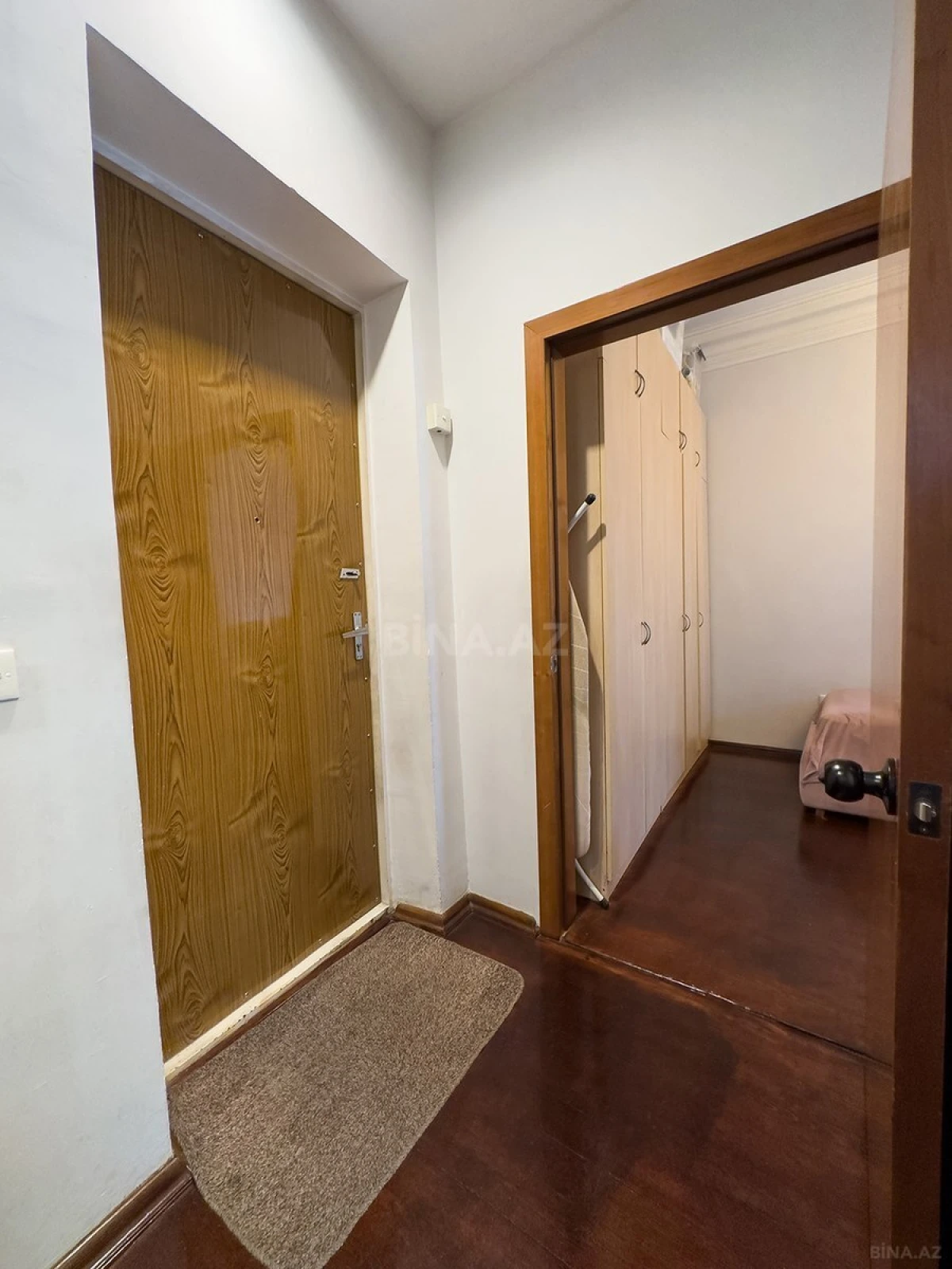 Satılır 2 otaqlı mənzil 47 m²