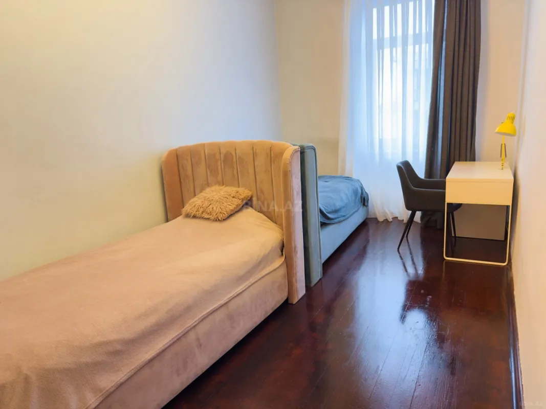 Satılır 2 otaqlı mənzil 47 m²