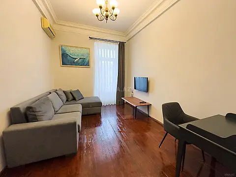 Satılır 2 otaqlı mənzil 47 m²