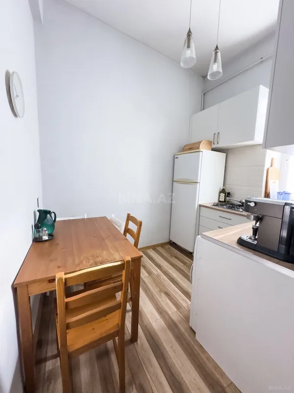 Satılır 2 otaqlı mənzil 47 m²