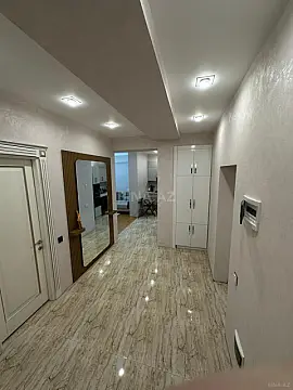 Satılır 2 otaqlı mənzil 85 m²