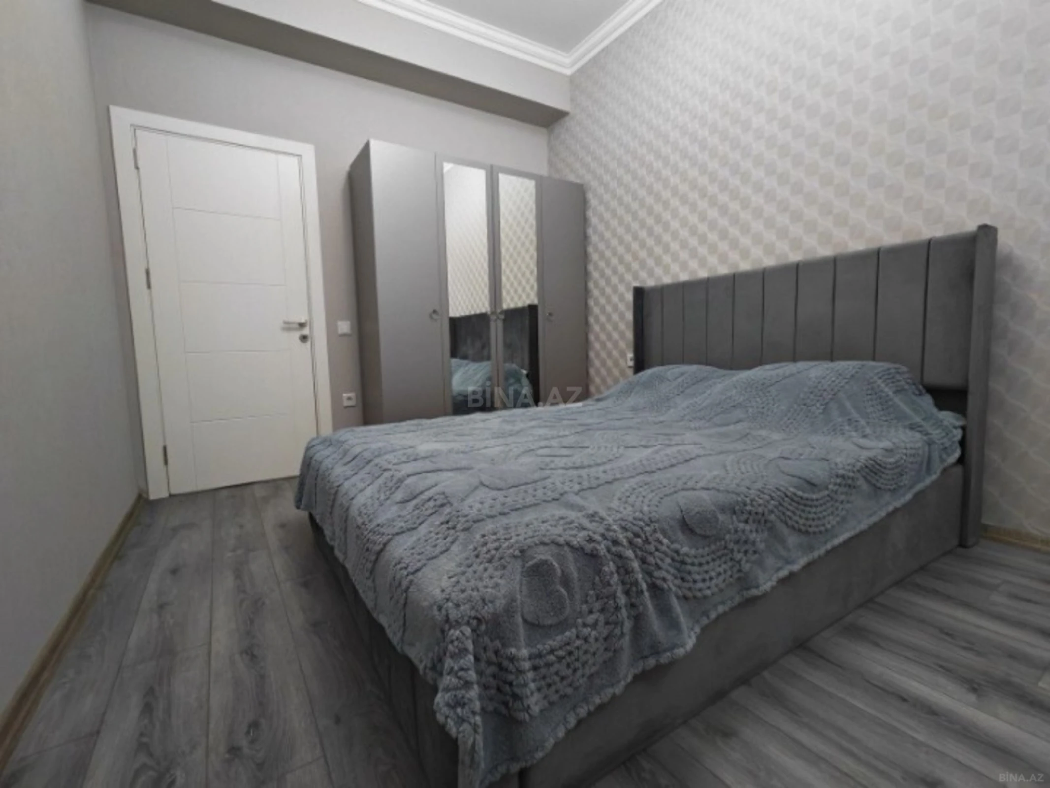 Kirayə verilir 2 otaqlı mənzil 60 m²