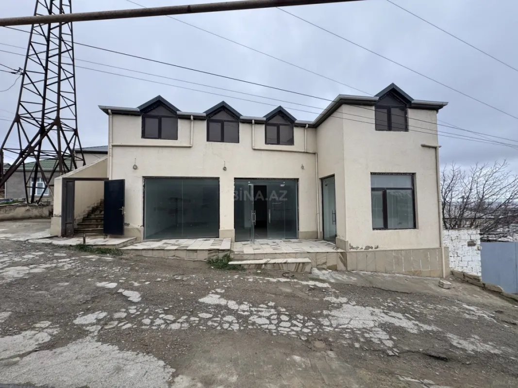 Satılır obyekt 280 m²