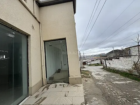 Satılır obyekt 280 m²