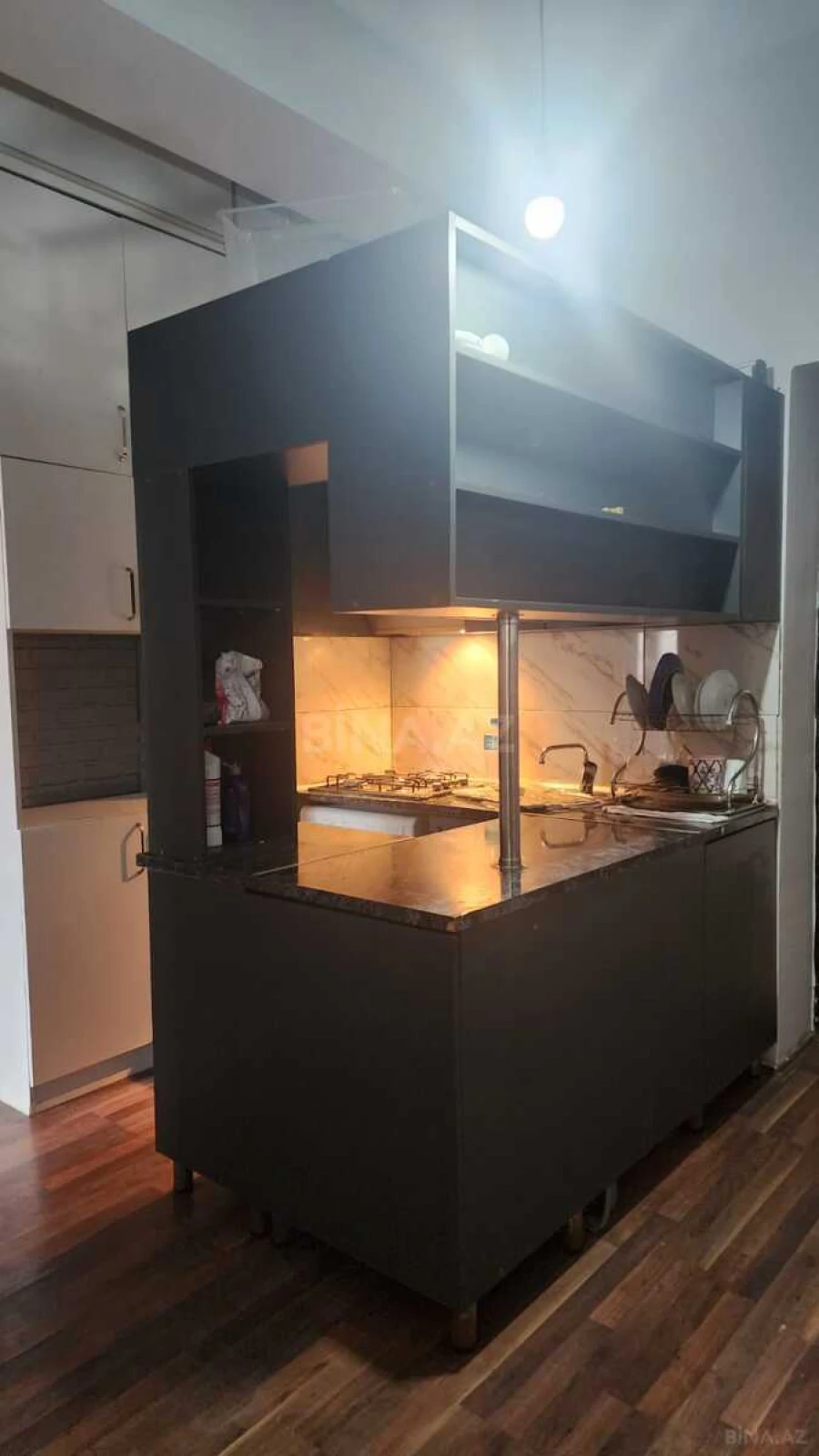 Kirayə verilir 2 otaqlı mənzil 85 m²