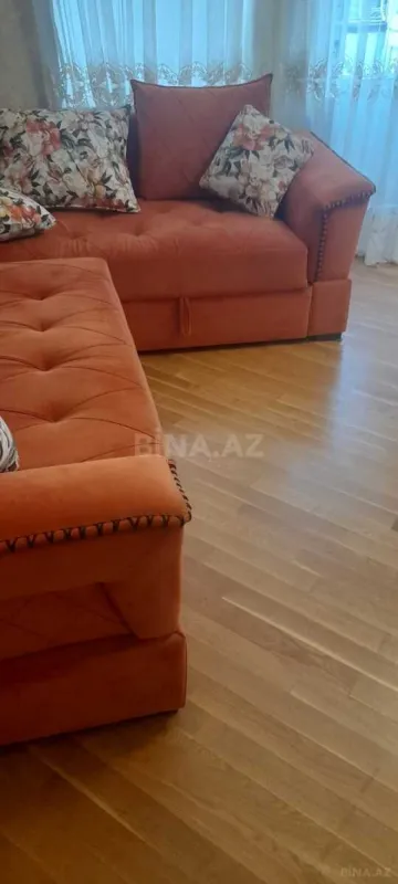 Kirayə verilir 4 otaqlı mənzil 100 m²