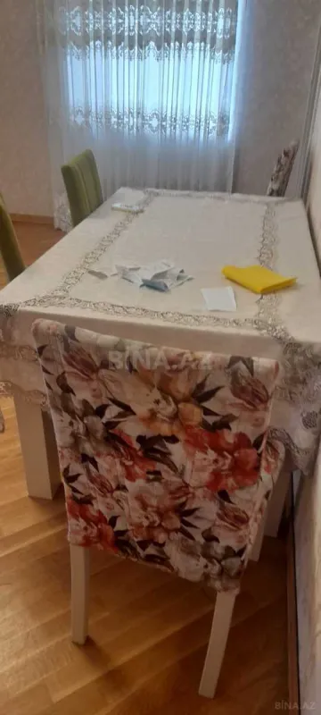 Kirayə verilir 4 otaqlı mənzil 100 m²