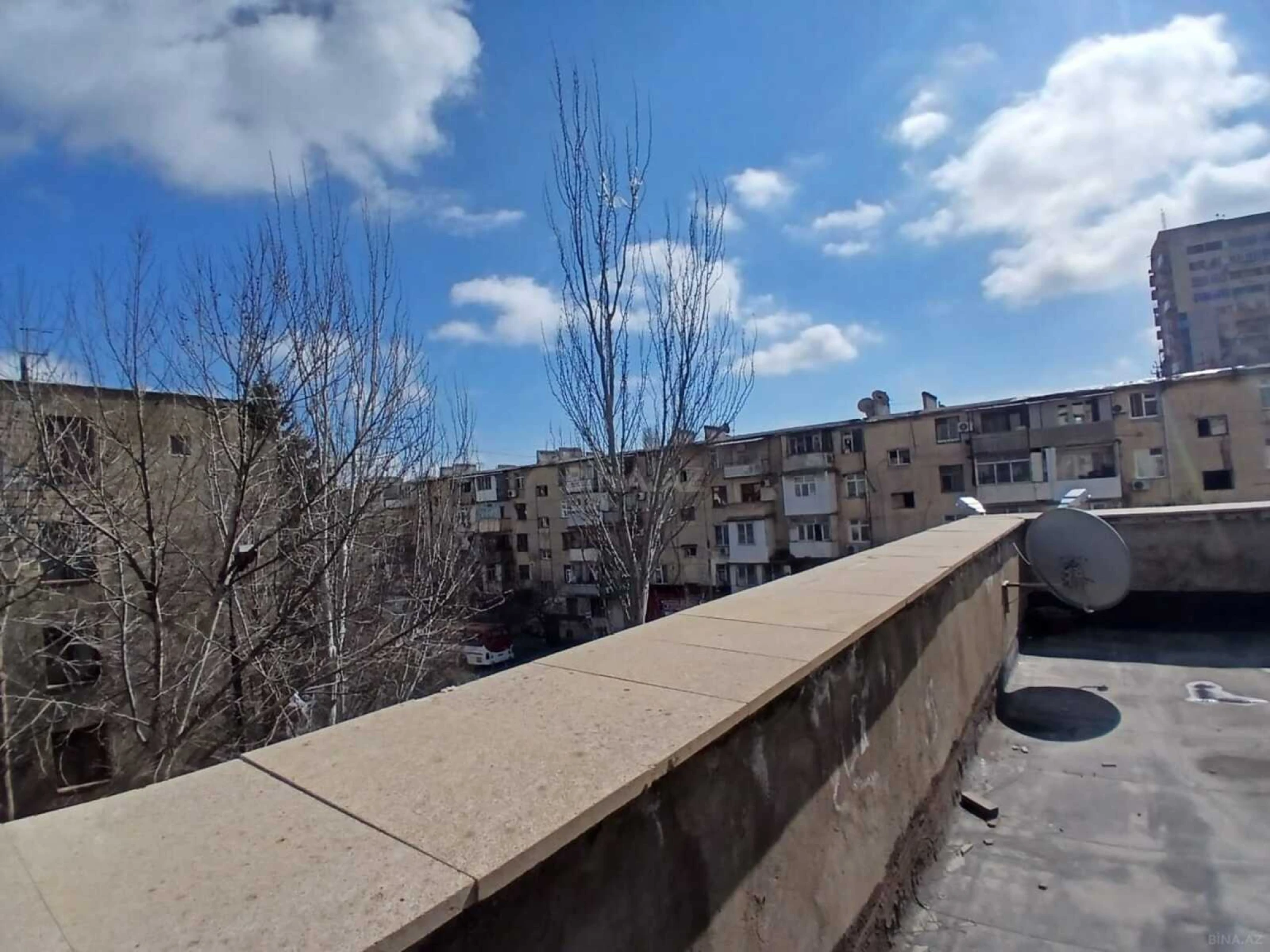 Satılır 3 otaqlı mənzil 110 m²