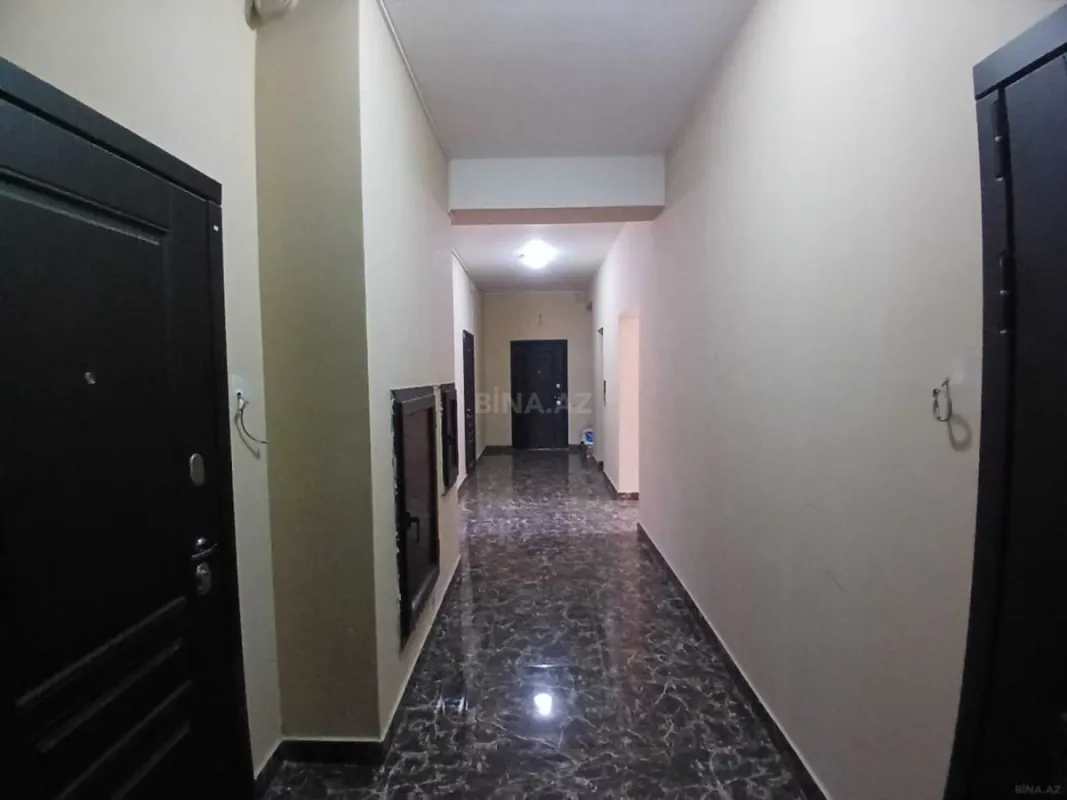 Satılır 3 otaqlı mənzil 110 m²