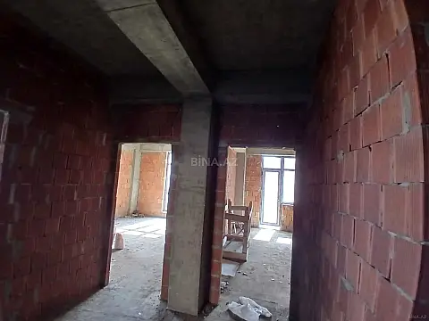 Satılır 3 otaqlı mənzil 110 m²