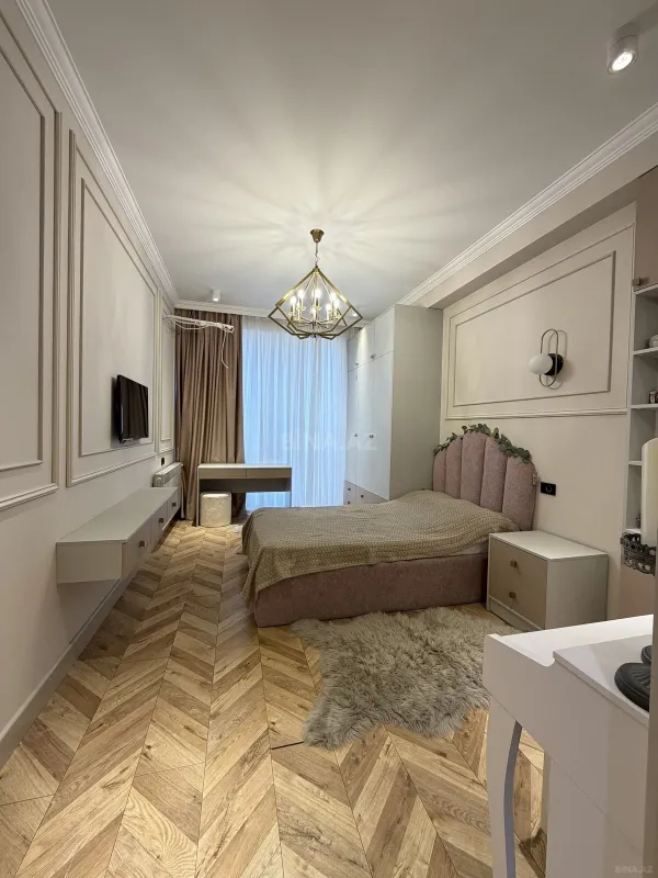 Satılır 3 otaqlı mənzil 105 m²