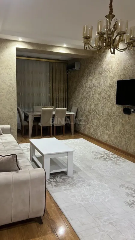 Satılır 2 otaqlı mənzil 65 m²