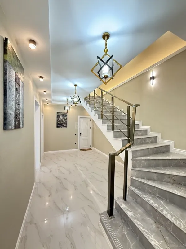 Satılır 4 otaqlı həyət evi 150 m²