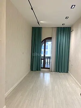 Satılır 3 otaqlı mənzil 108 m²