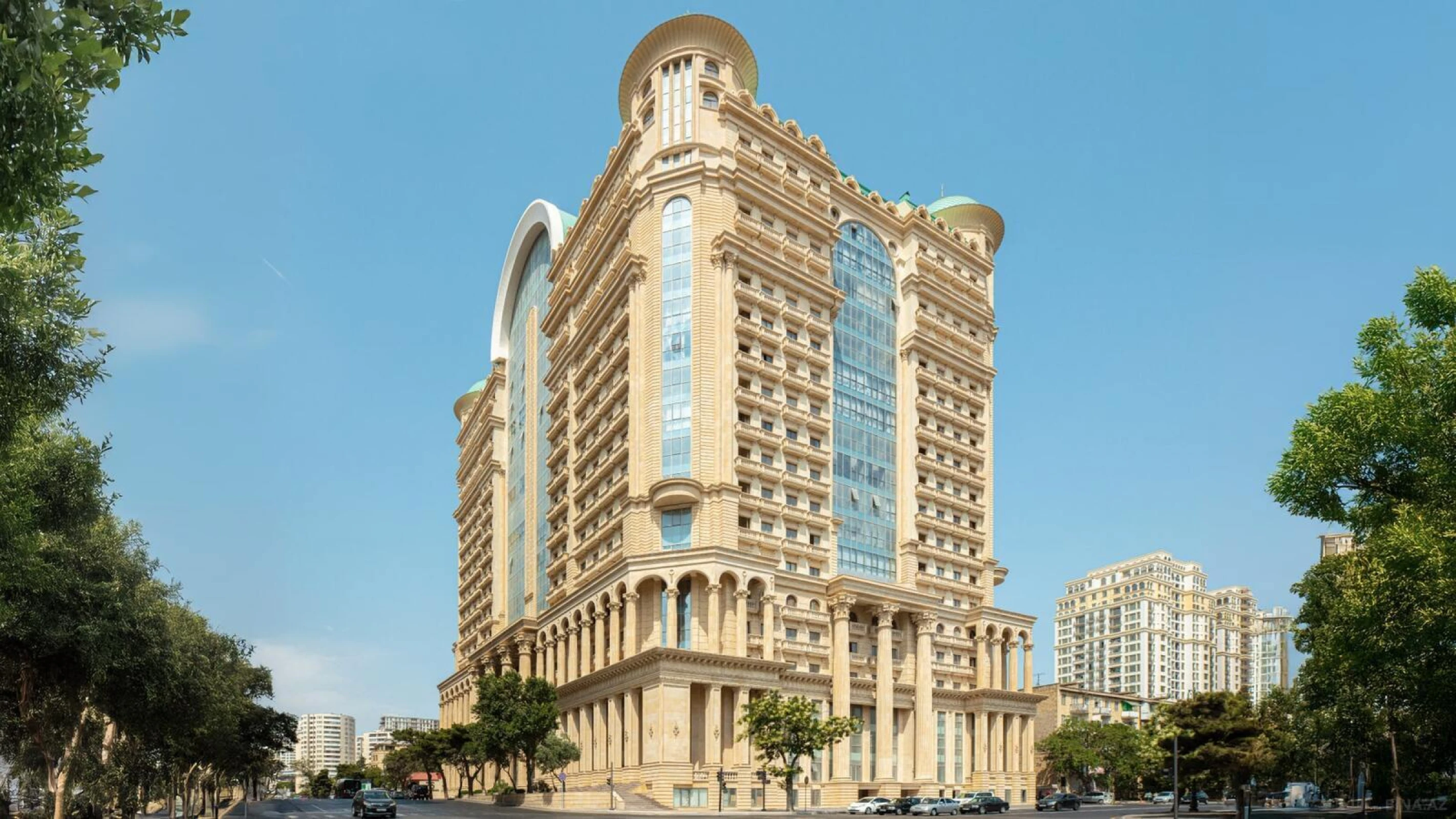 Satılır 3 otaqlı mənzil 108 m²