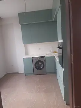 Satılır 2 otaqlı mənzil 90 m²