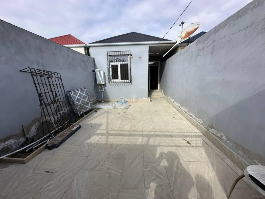 Satılır 2 otaqlı həyət evi 50 m²