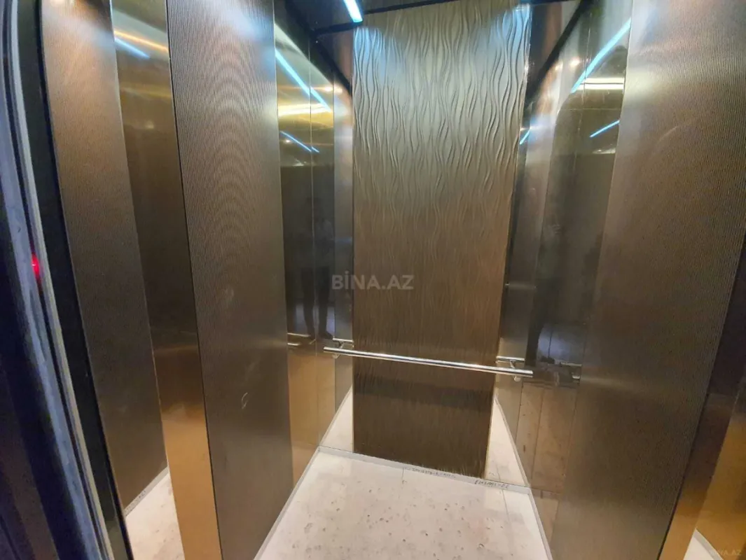 Kirayə verilir 2 otaqlı mənzil 85 m²