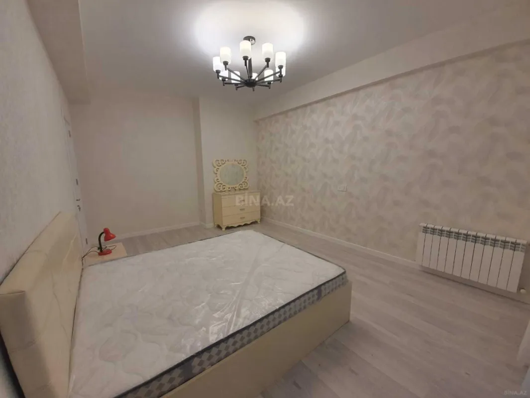 Kirayə verilir 2 otaqlı mənzil 85 m²
