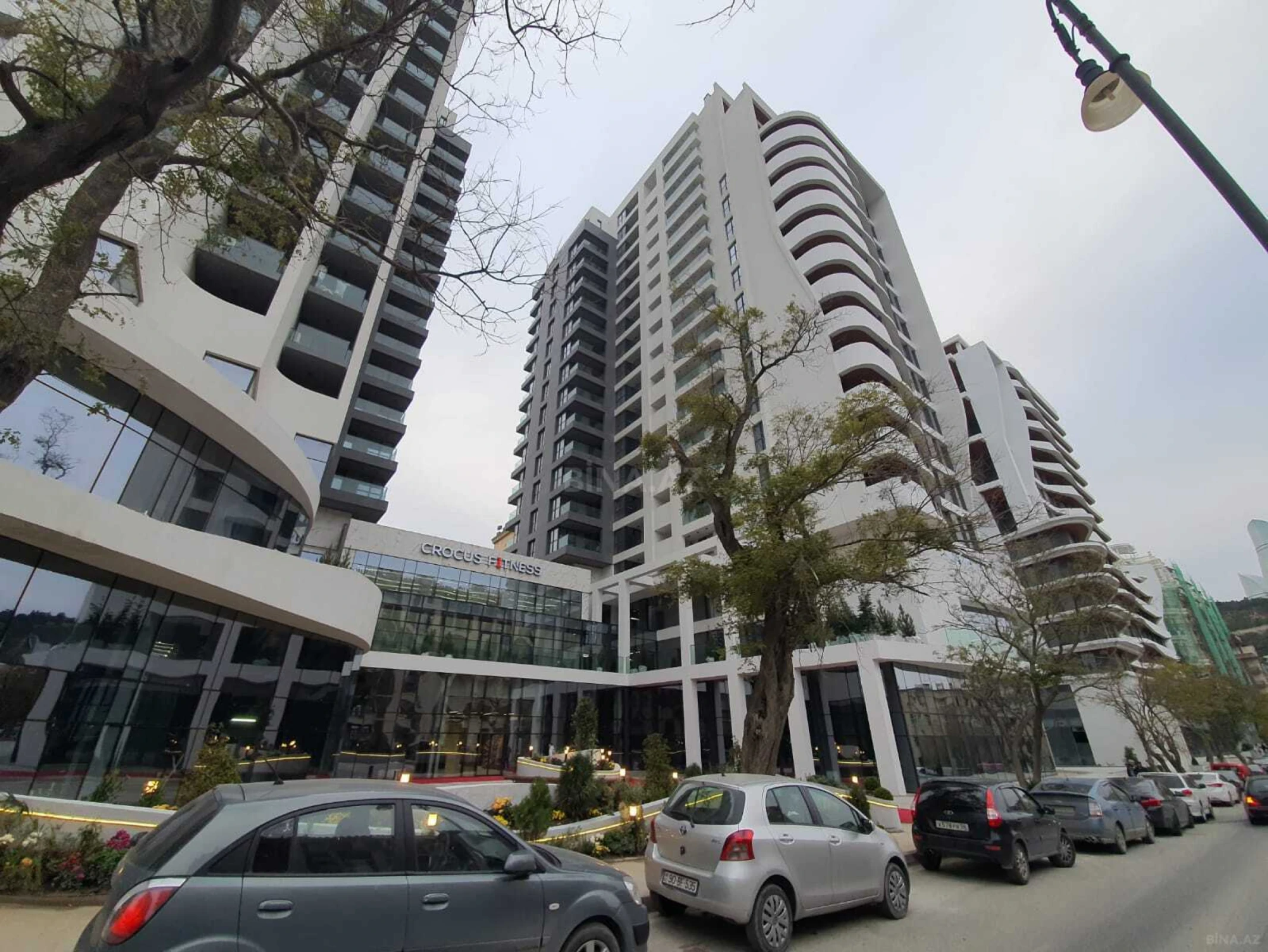 Kirayə verilir 2 otaqlı mənzil 85 m²